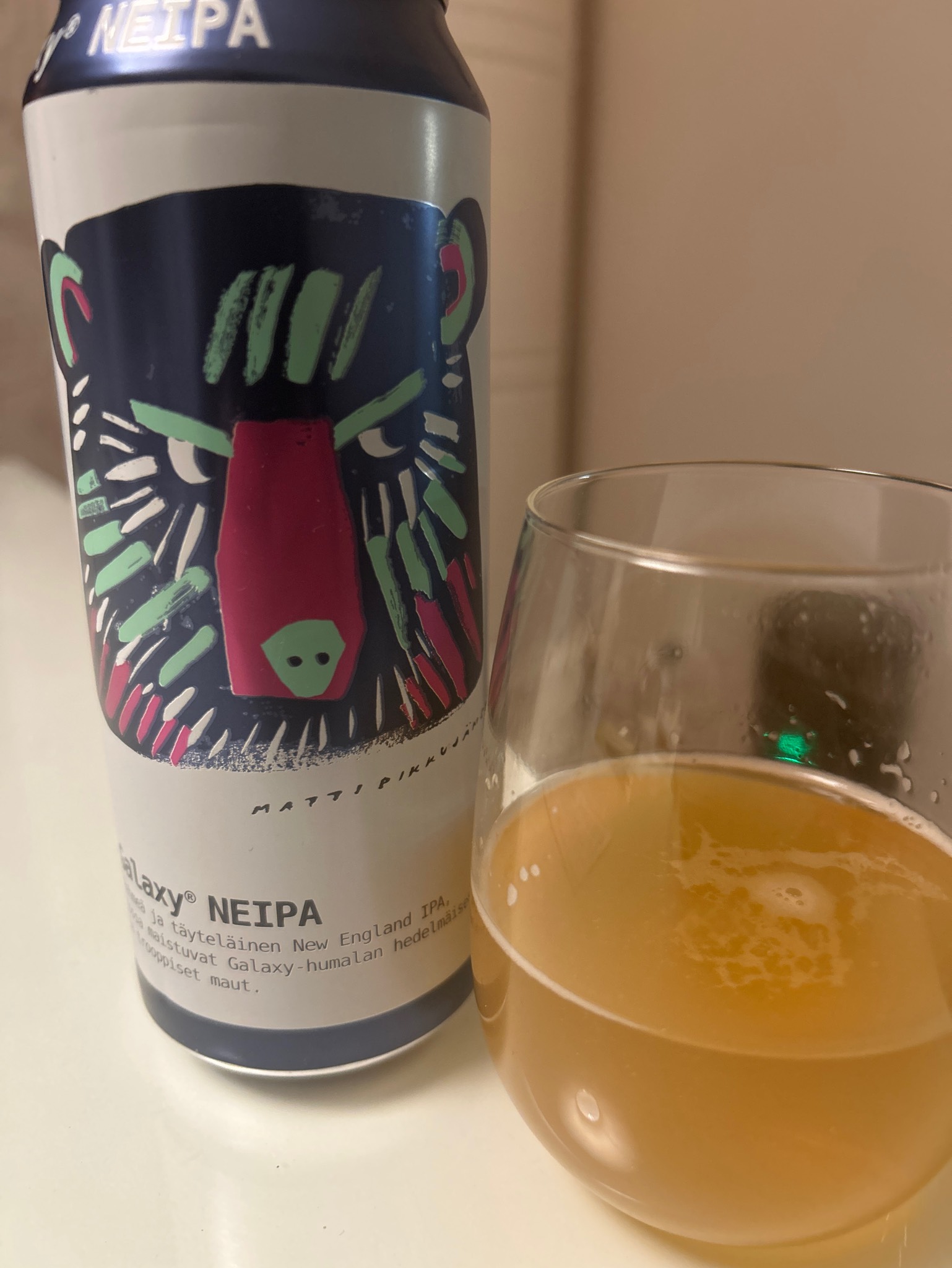 Karhu Galaxy NEIPA, Sinebrychoff (Carlsberg Group)