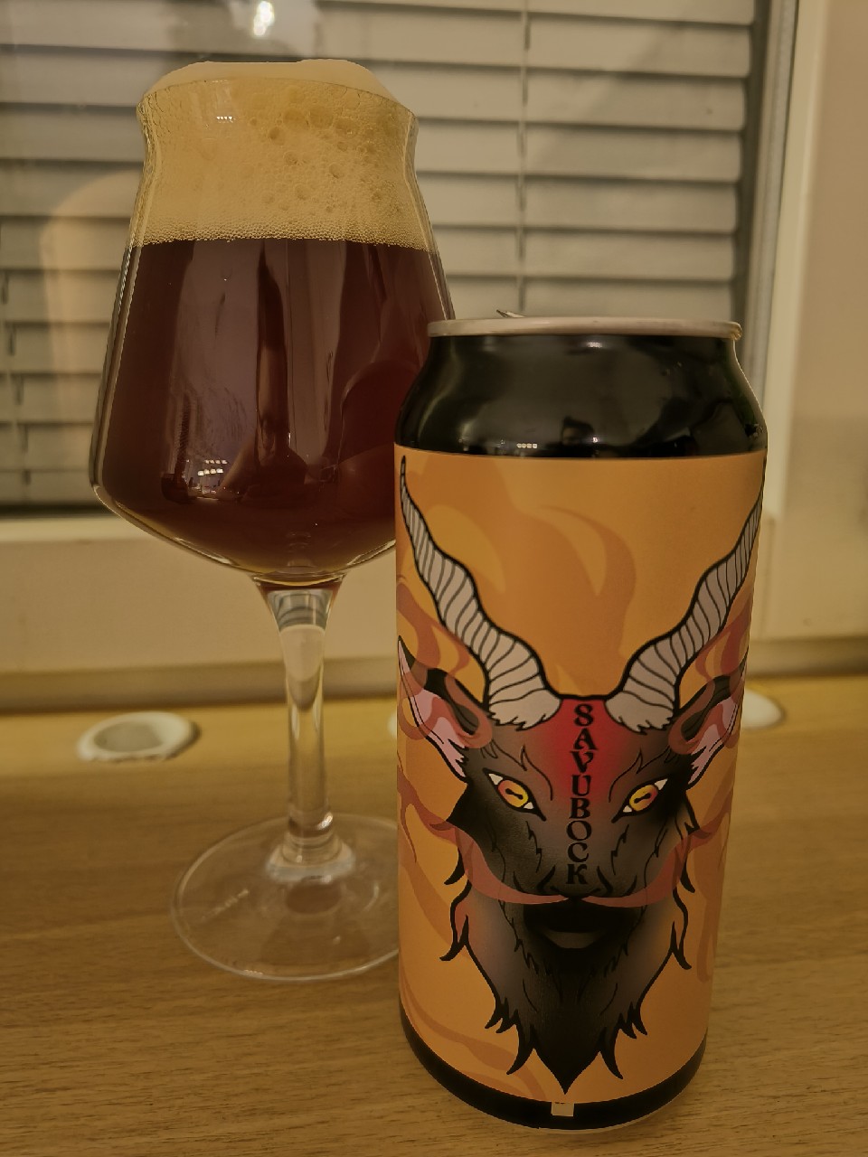 Älä Silitä Palavaa Pukkia, Panimo HIMO