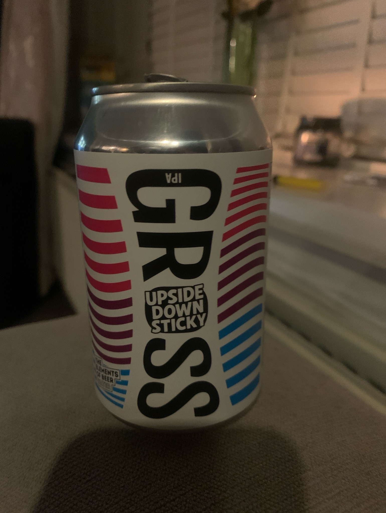 Upside Down Sticky, Gross