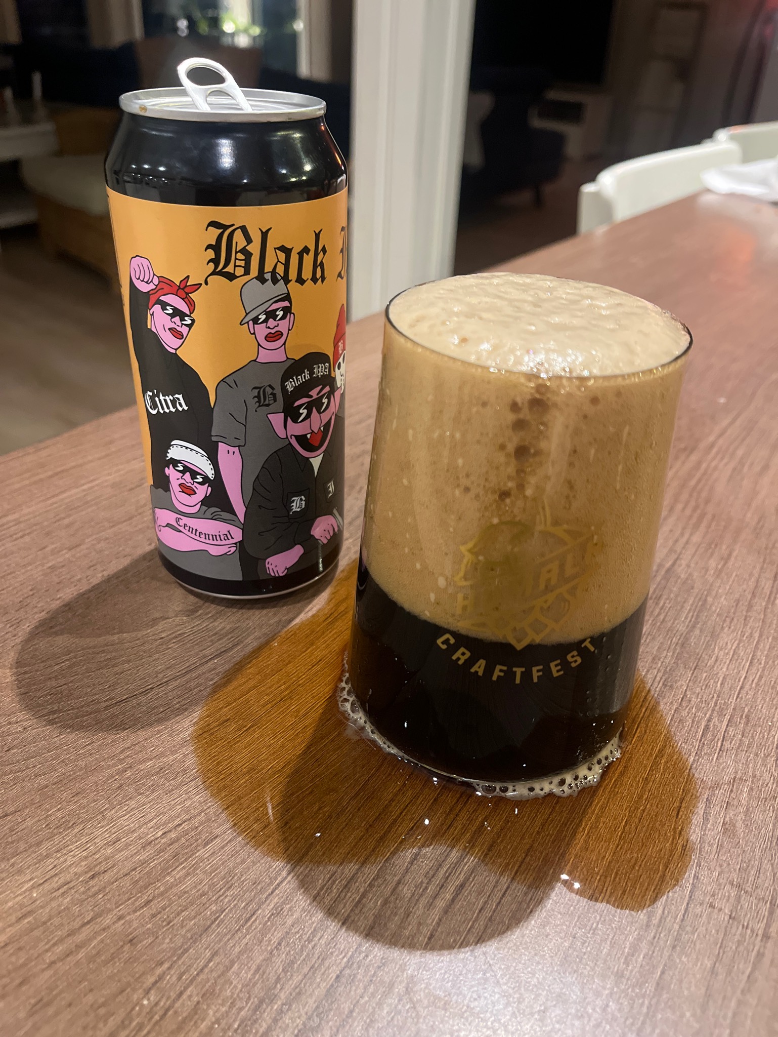 Ruumis Kreivi, Panimo HIMO