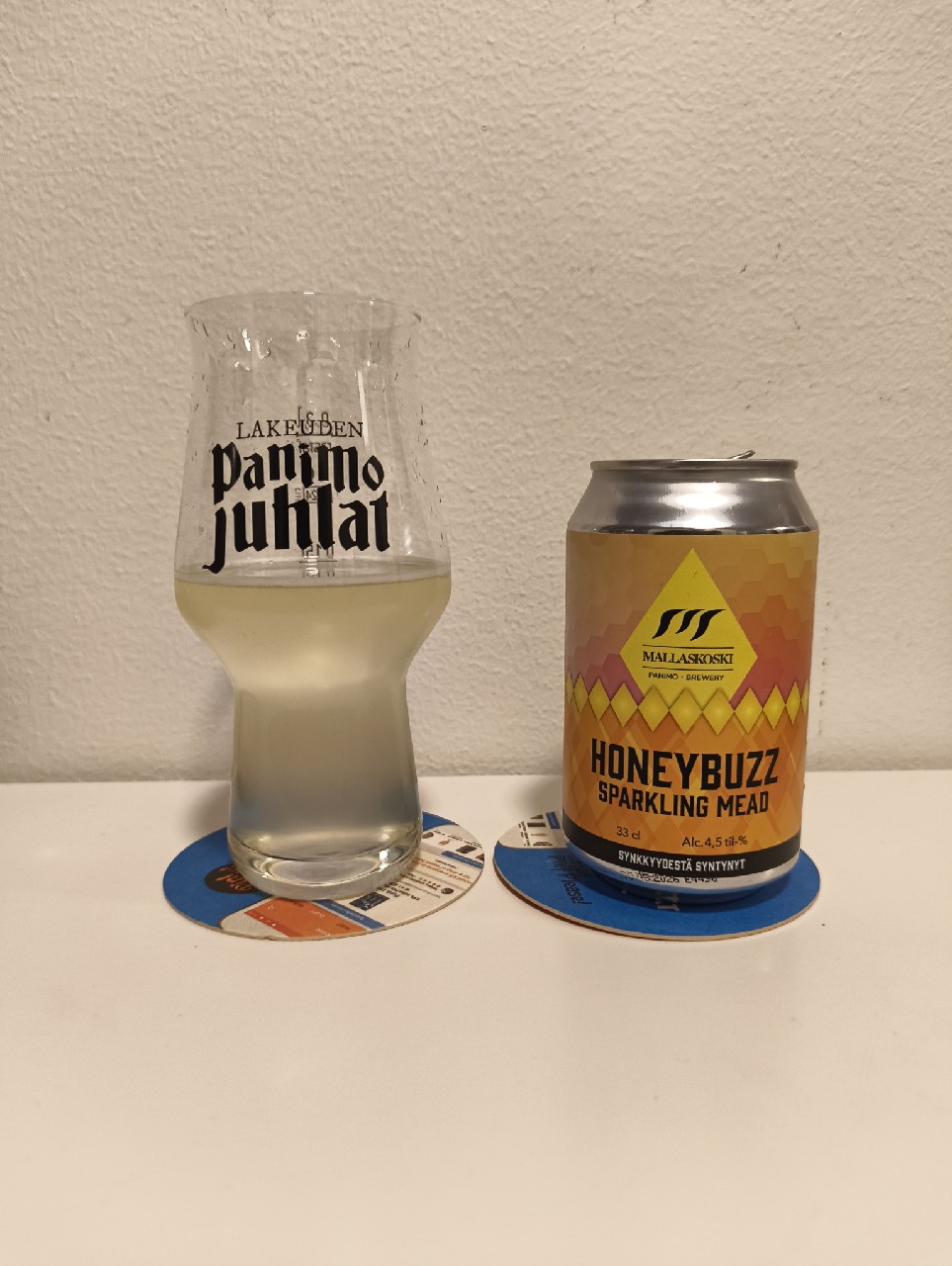 HoneyBuzz Sparkling Mead, Finland