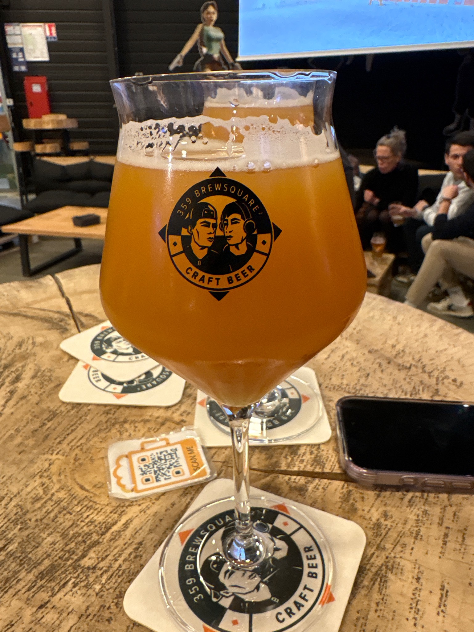 Bodhi sunset, 359 Brewsquare