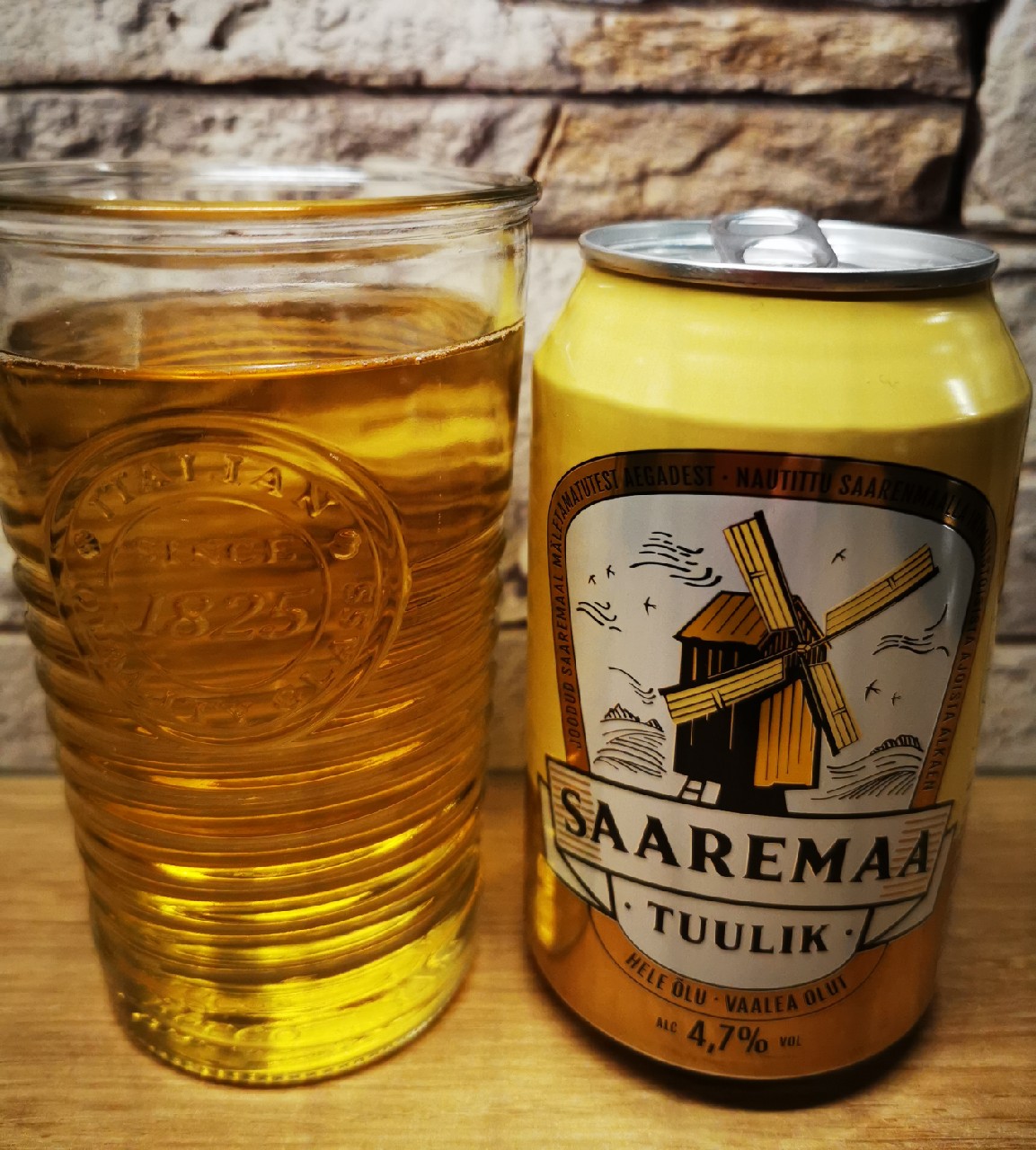 Saaremaa Tuulik, Estonia