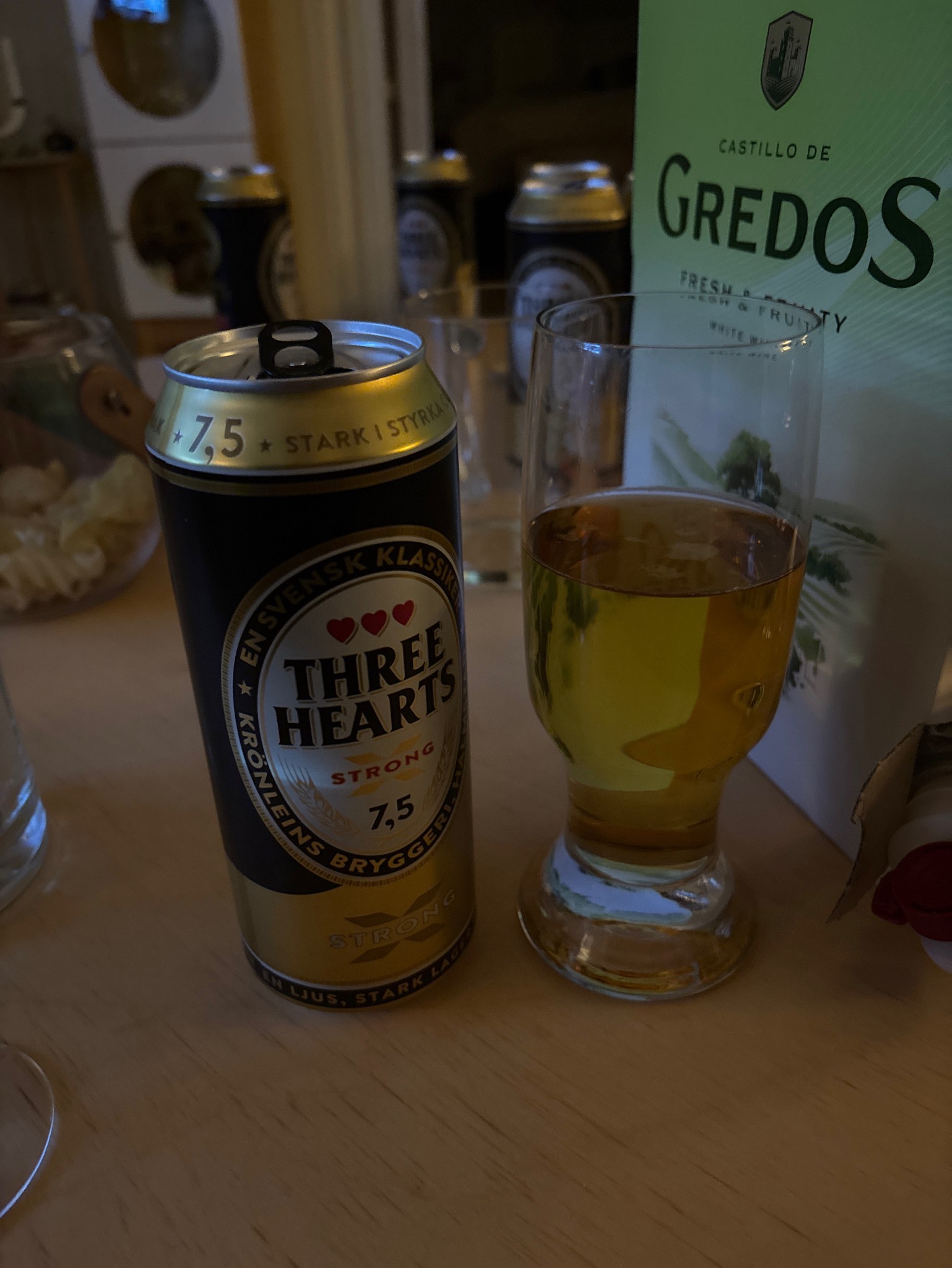 Three Hearts X-Strong, Sweden