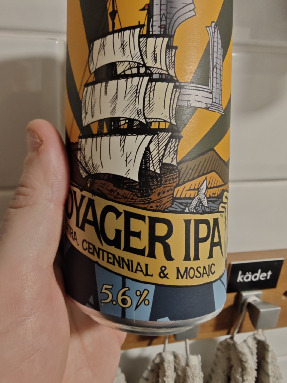 Voyager IPA: Nelson Suavin, Dr.Rudi & Taiheke, Abbeydale Brewery