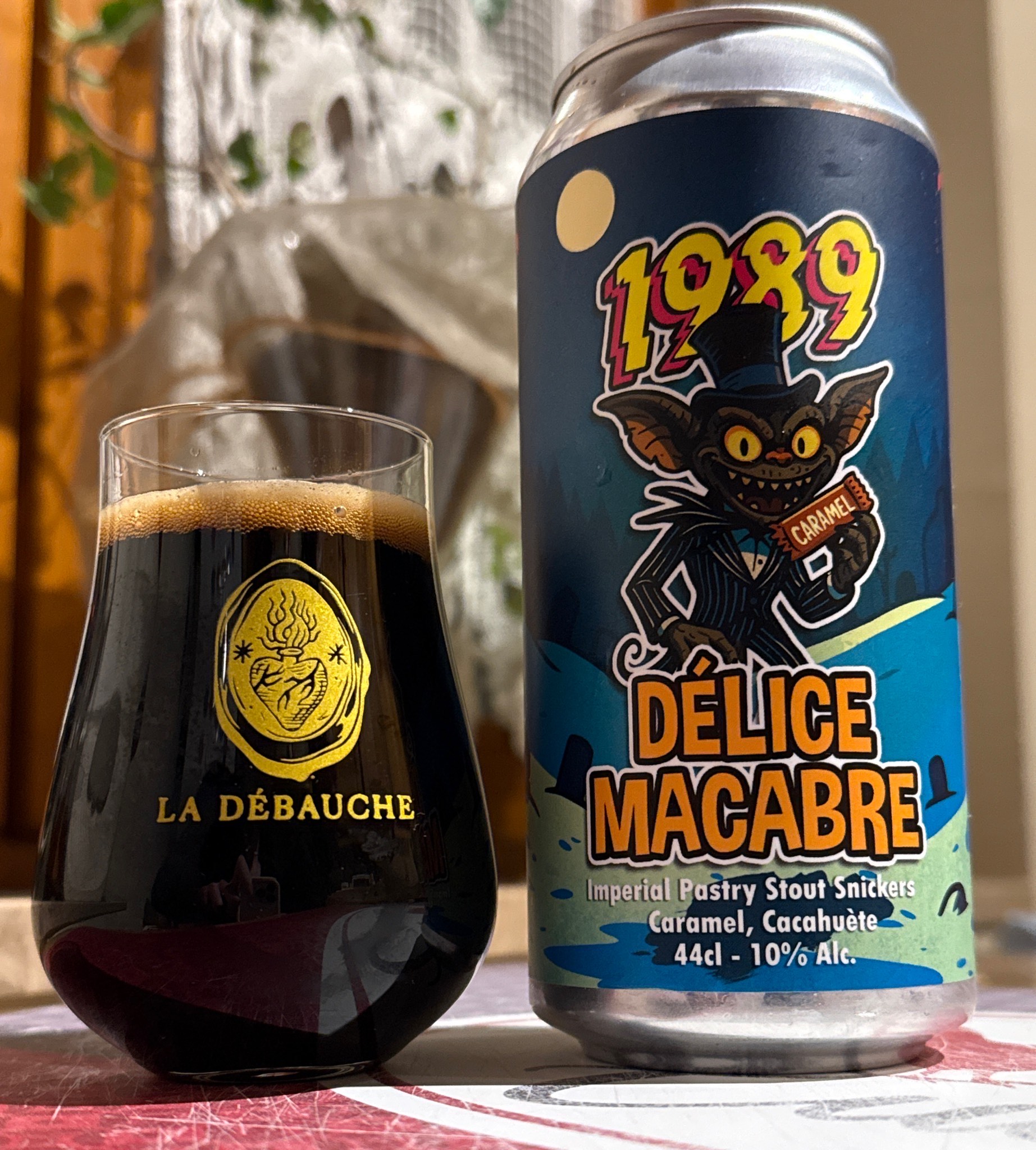 Délice Macabre, France