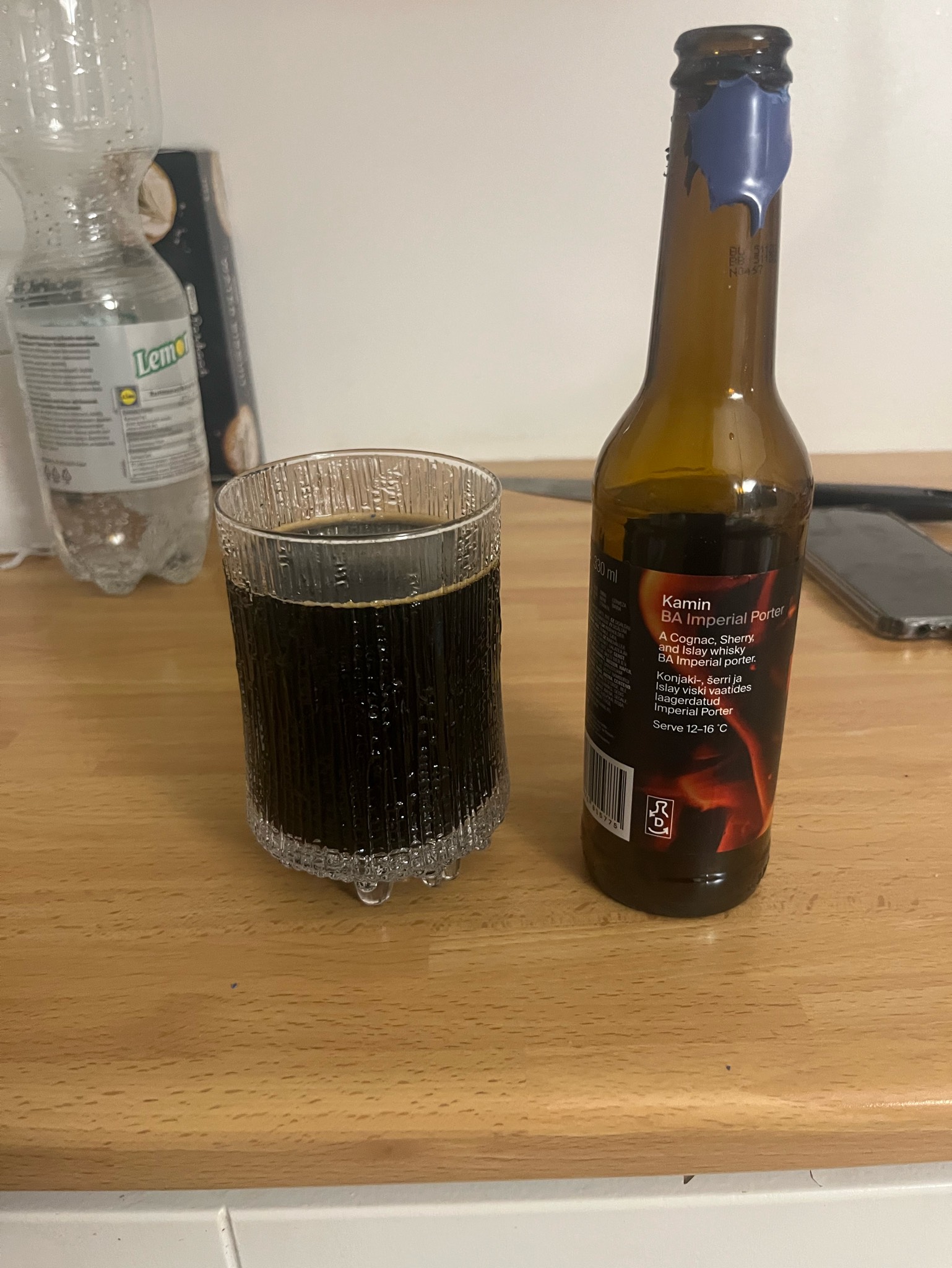 Kamin (Cellar Series), Estonia