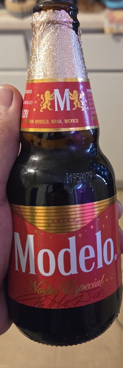 Modelo Noche Especial 2025, Mexico