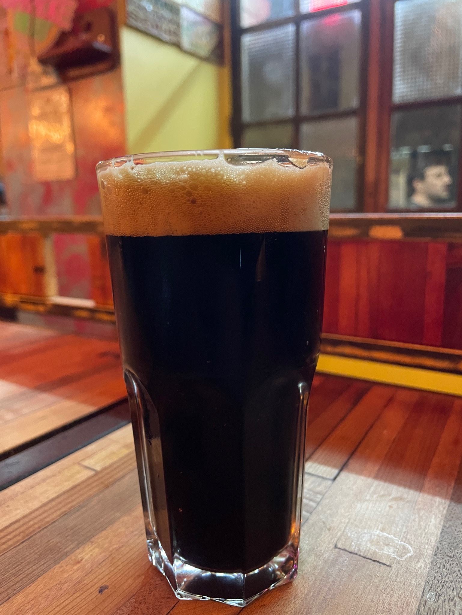 Stout Toujours, France