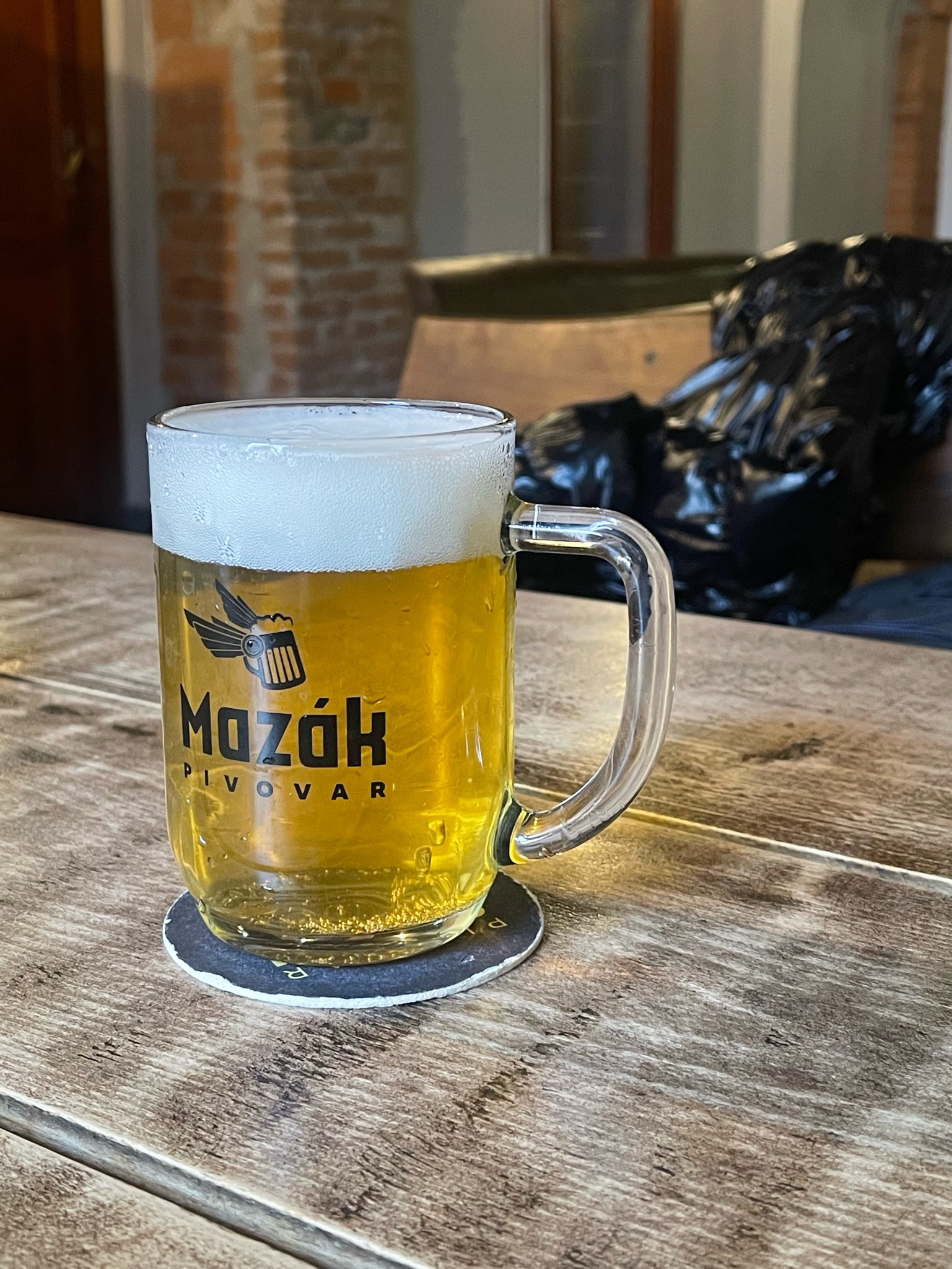 Světlý Ležák 11°, Pivovar Karel IV