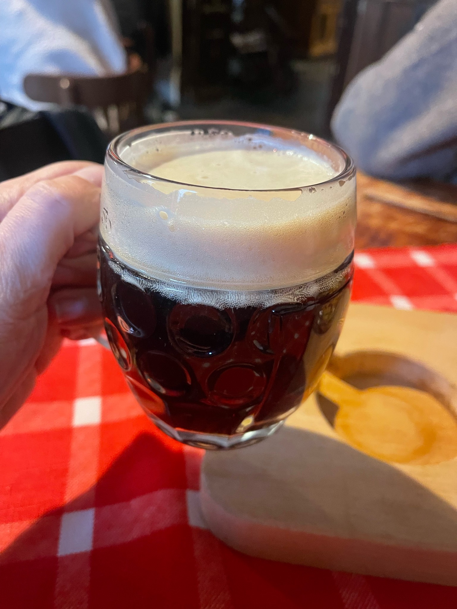 Klástorný Tmavý Leziak 11º, Kláštorný Pivovar