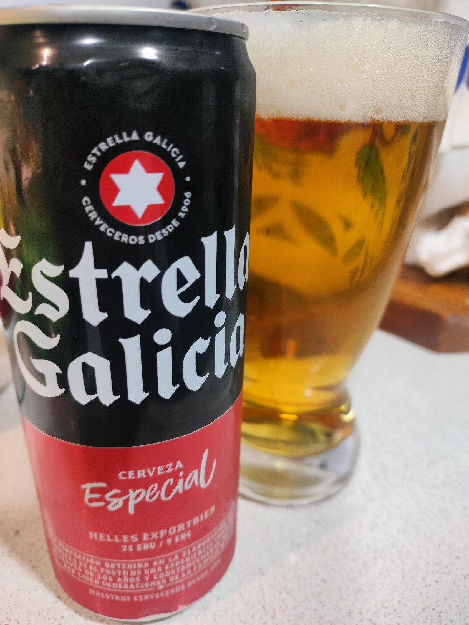 Estrella Galicia Especial, Spain