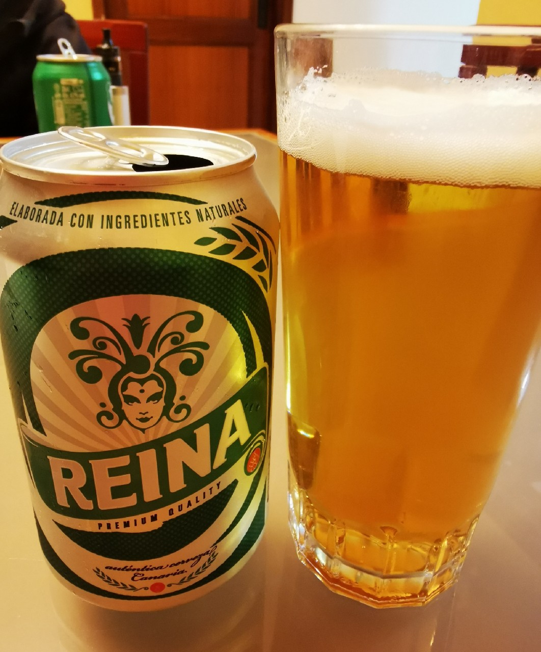 Reina, Cervezas Anaga (Grupo Mahou-San Miguel)