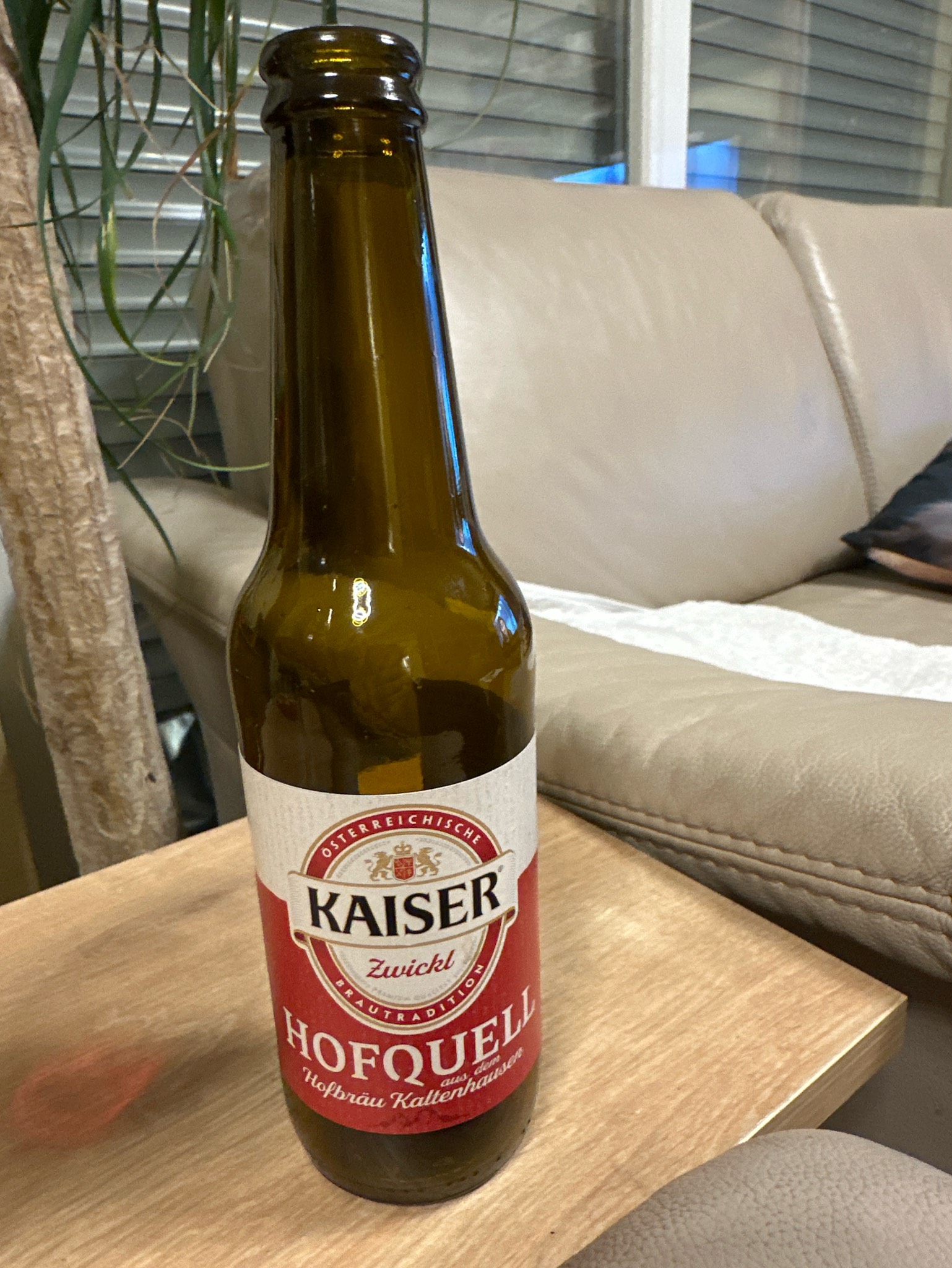 Kaiser Zwickl, Hofbräu Kaltenhausen (Brau Union)