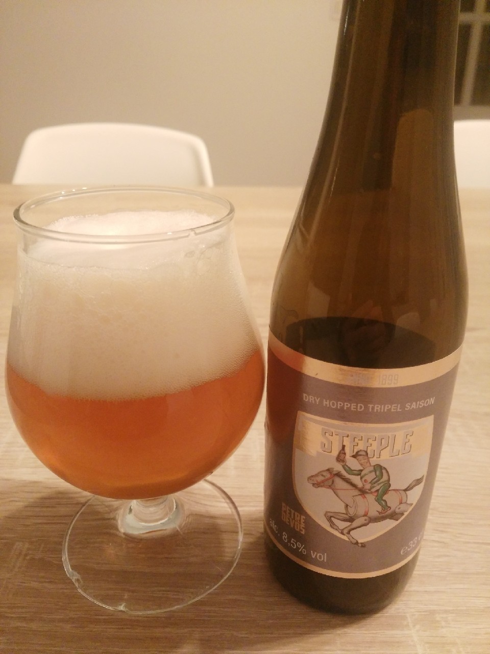 Steeple Chase, Brouwcompagnie Rolling Hills