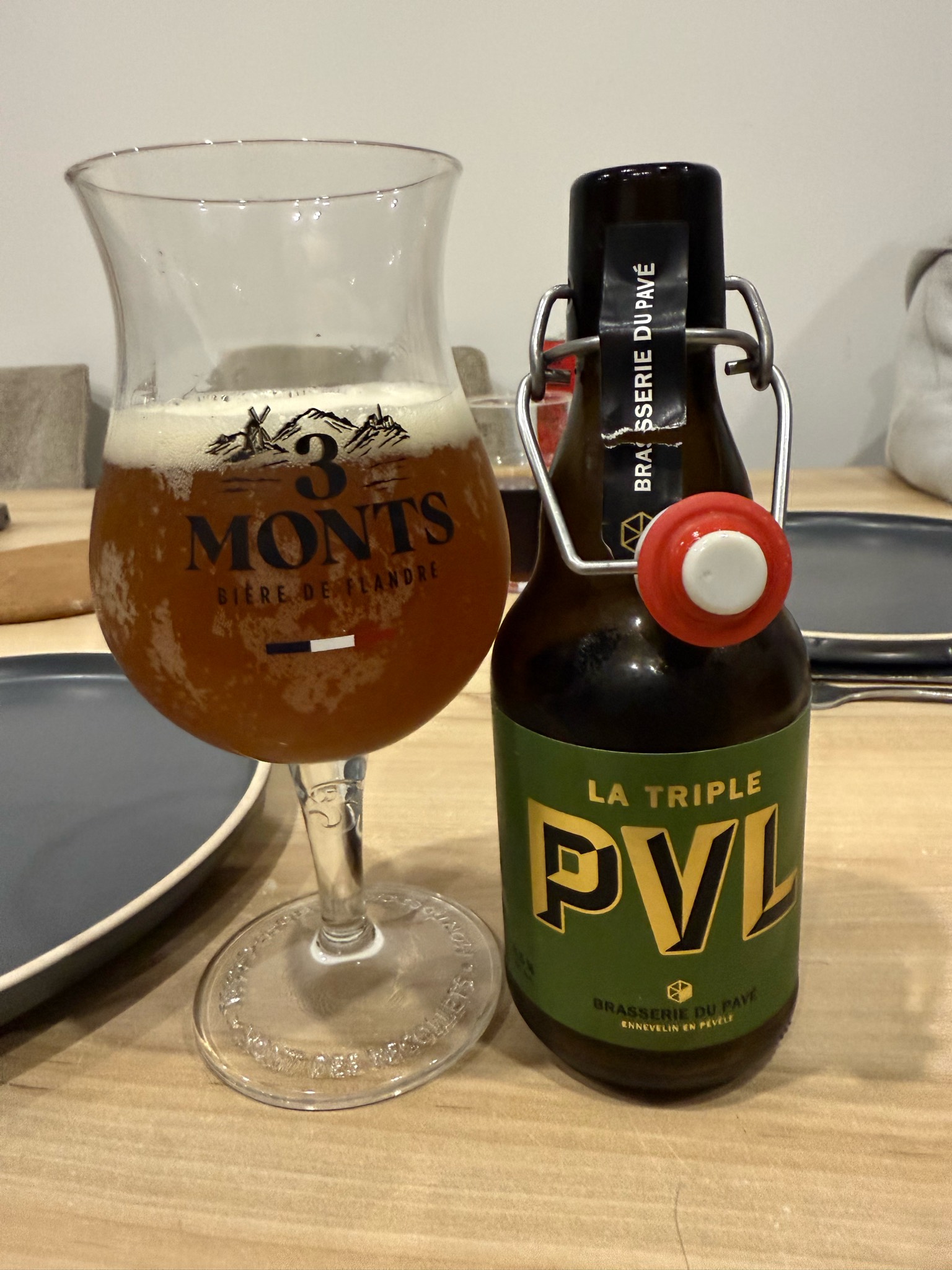 PVL Triple, France