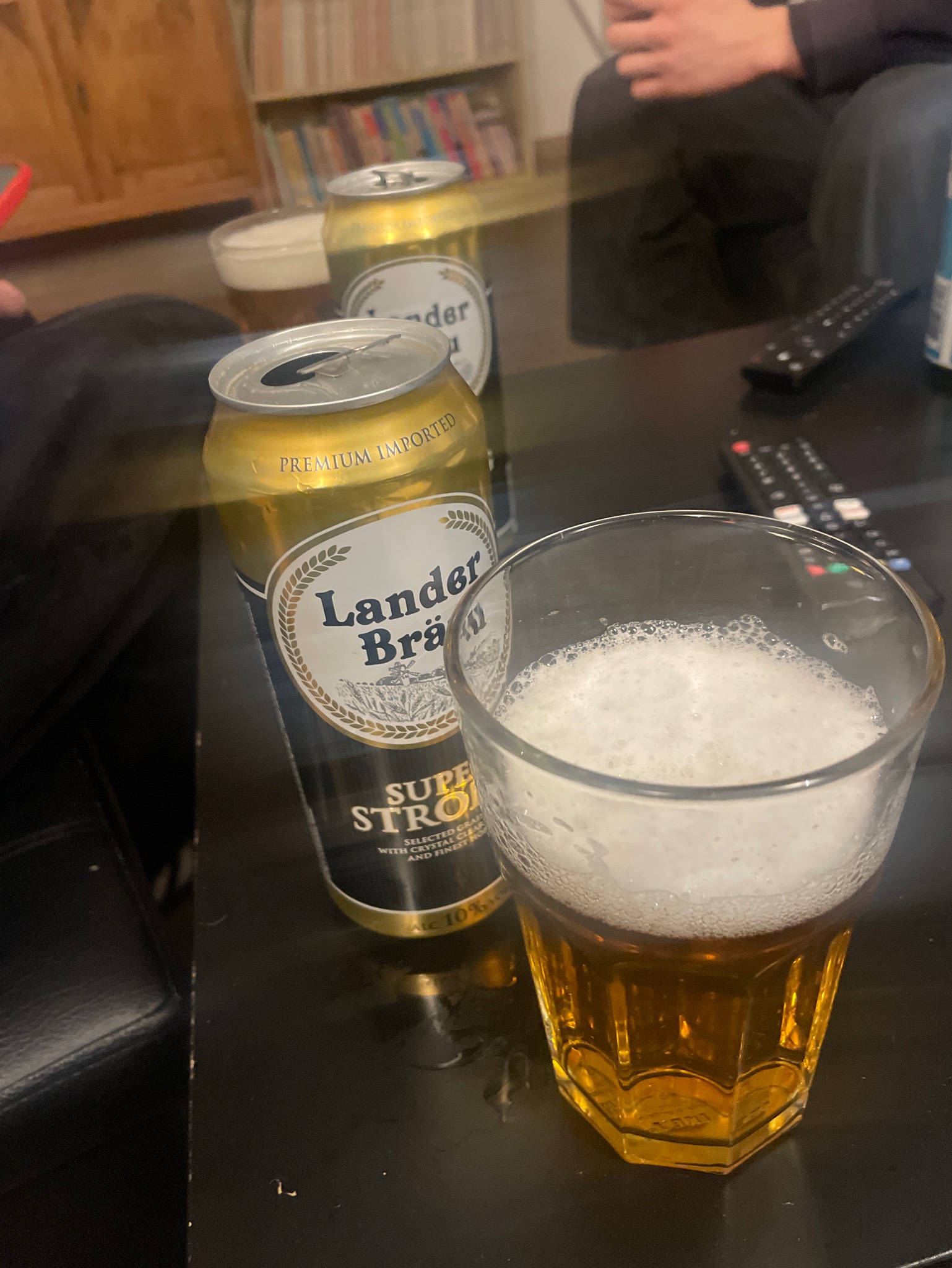 Lander Bräu Super Strong, H-West B.V. (Royal Unibrew)