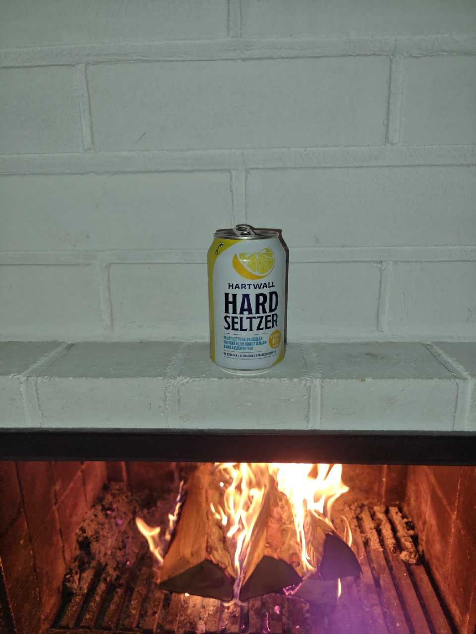 Hard Seltzer Sitruuna, Finland