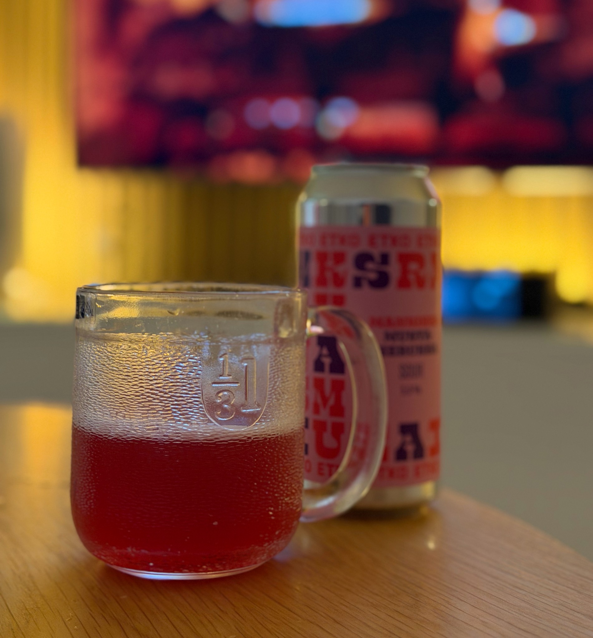 Mansikka Mustaherukka Sour, Finland