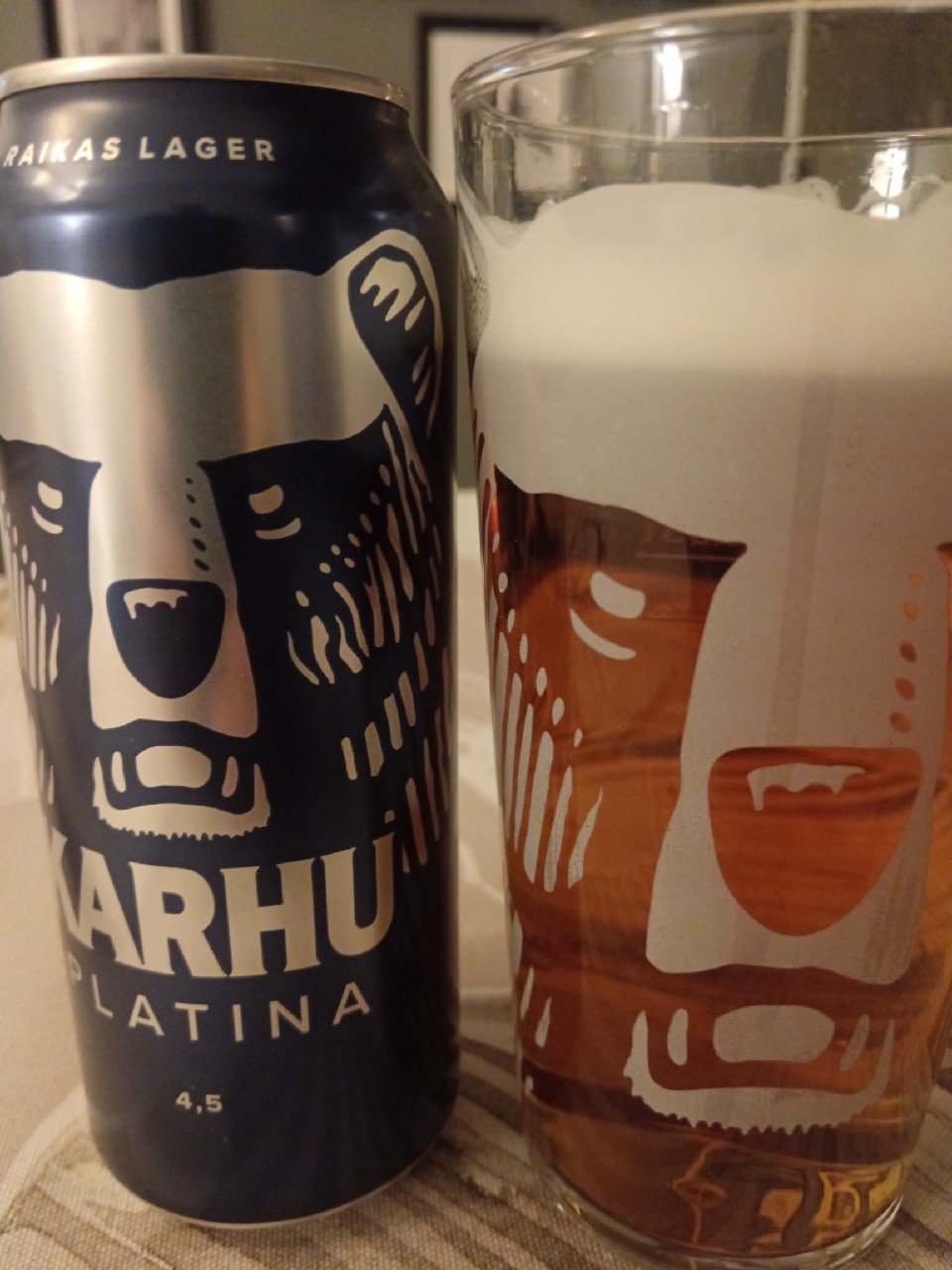 Karhu Platina, Finland