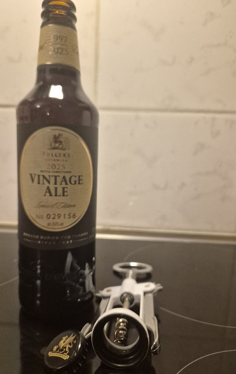 Vintage Ale (2025), Fuller's Griffin Brewery (Asahi Breweries)