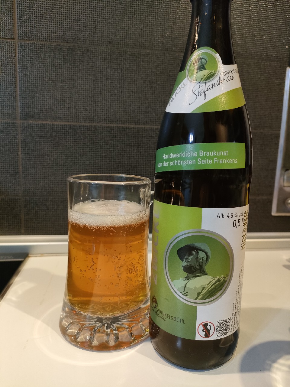 Heller Zwickel, Stefansbräu - Dinkelbrauer