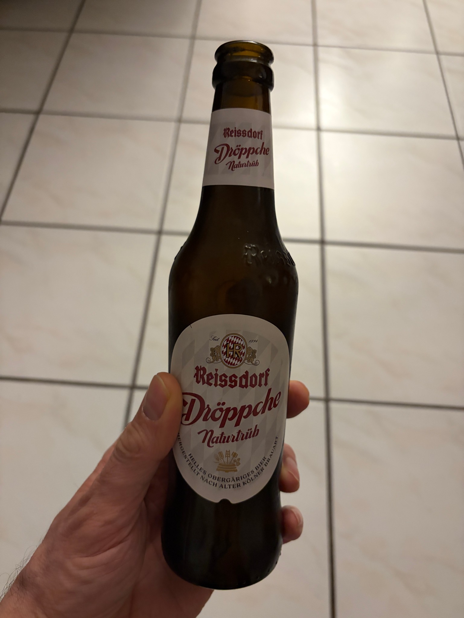 Reissdorf Dröppche Naturtrüb, Germany