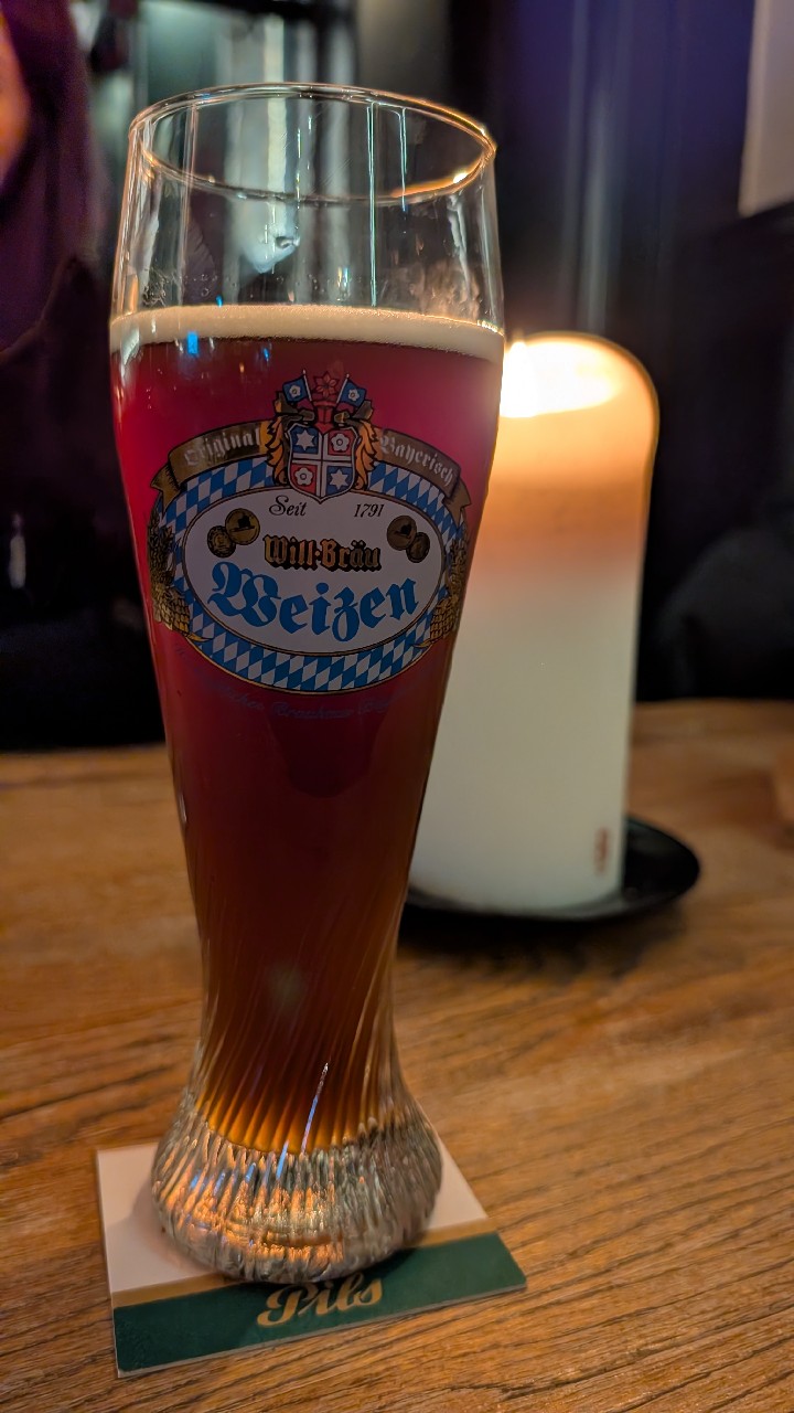 Dunkle Urweiße, Will-Bräu - Hochstiftliches Brauhaus in Bayern