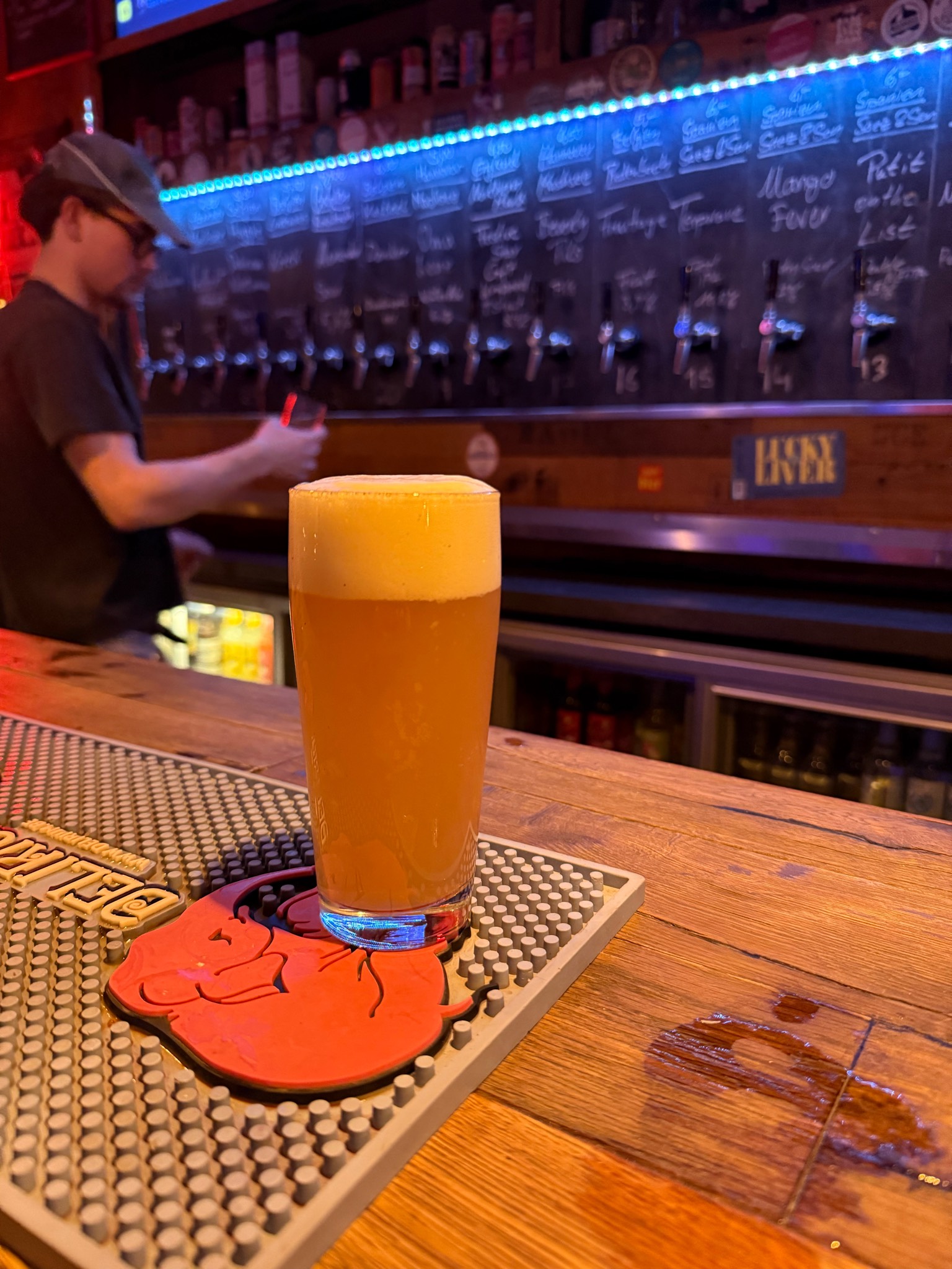 10 years of faith - Faith x Jarl x Pale Ale, Northern Monk Brew Co.