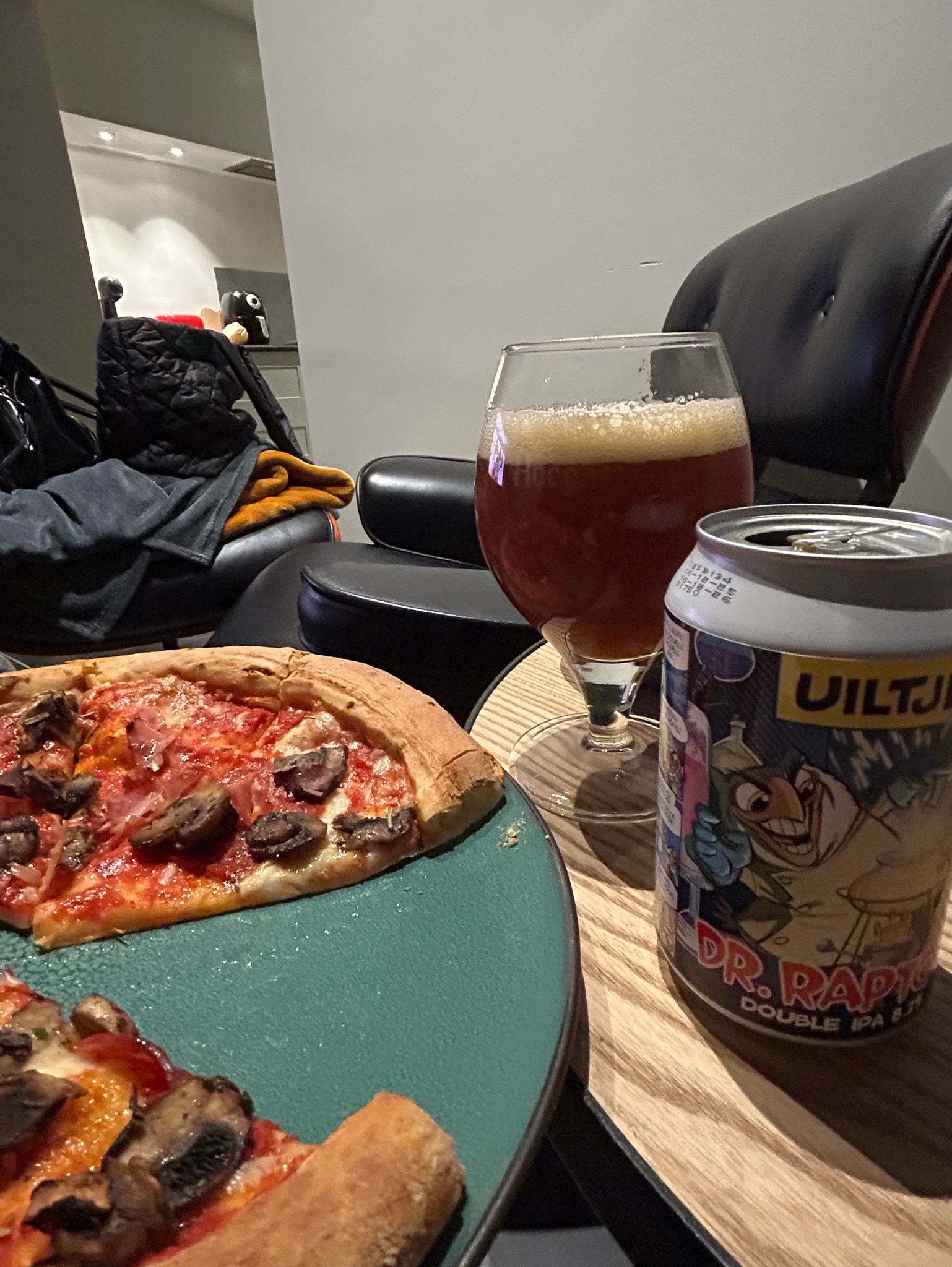 Dr. Raptor 8.2%, Netherlands