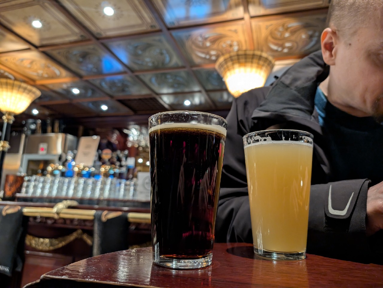 Ayinger Winter Bock, Ayinger Privatbrauerei