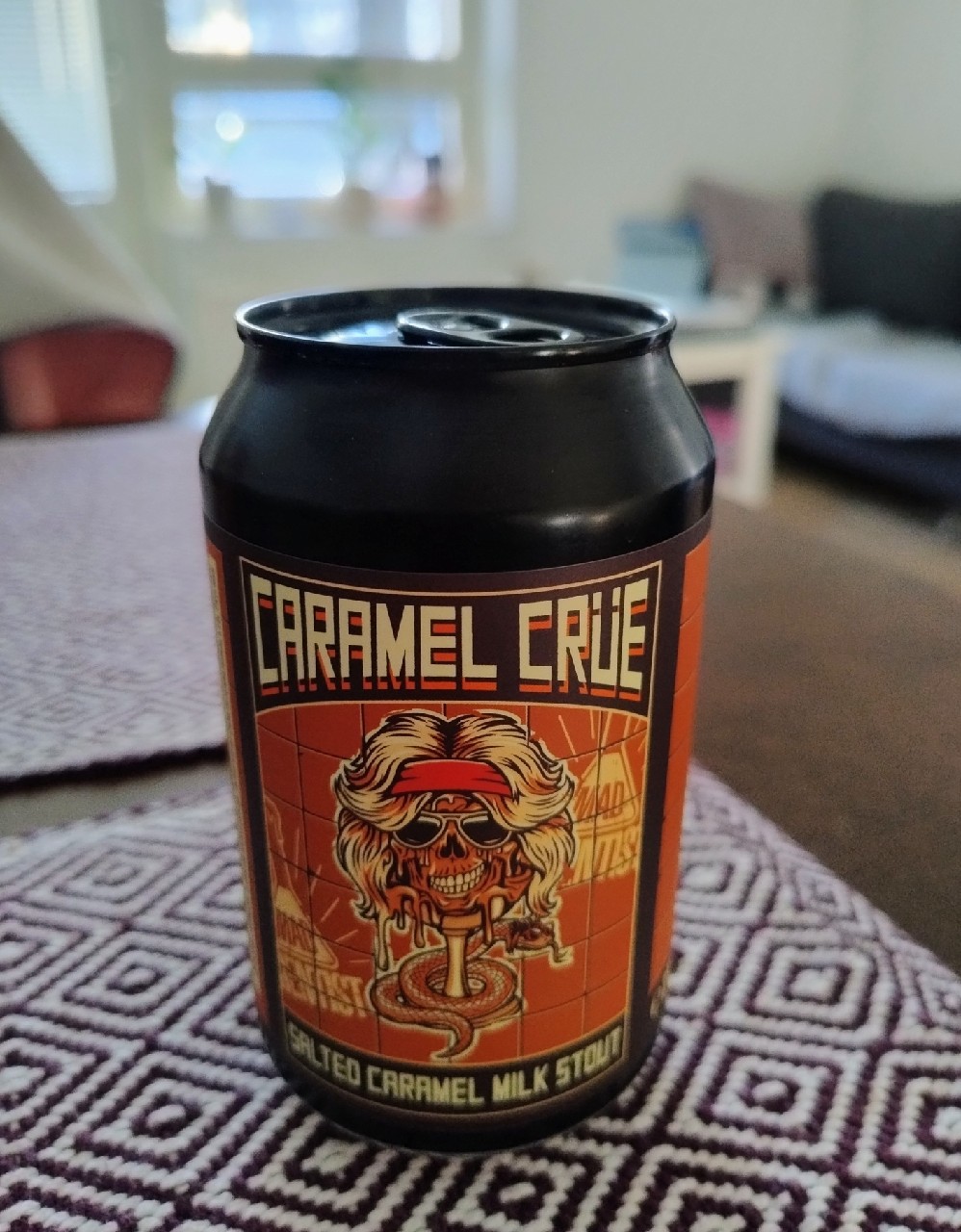 caramel crüe, Hungary