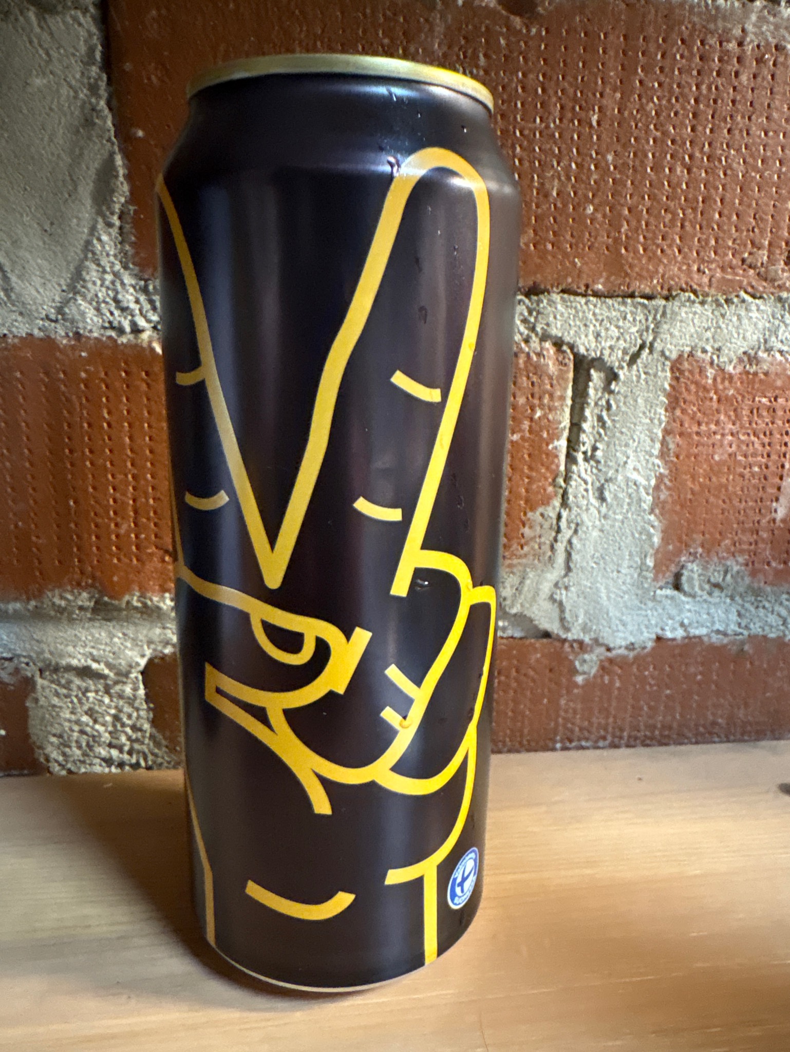 Meidän Veikko Käy Vähän Hitaalla, Laitilan Wirvoitusjuomatehdas