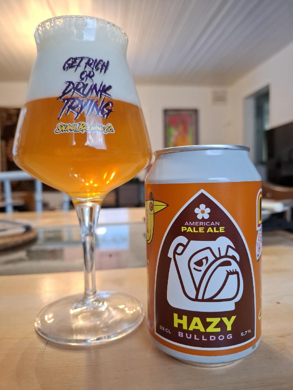 Hazy Bulldog APA, Sweden