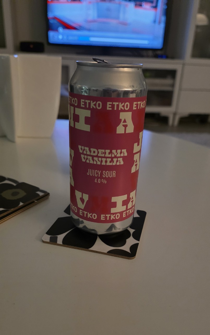 Vadelma Vanilja, Finland