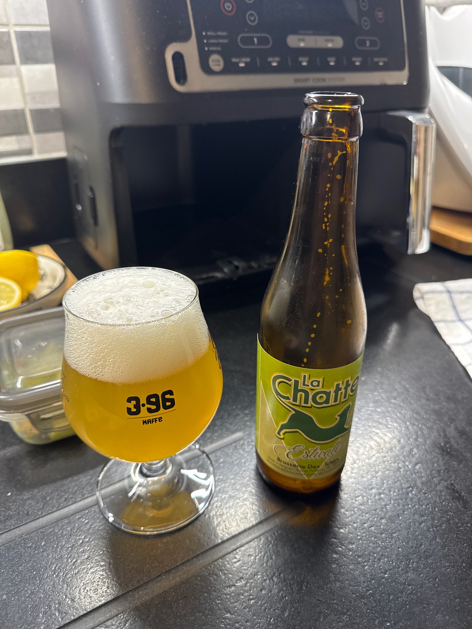 La Chatte Bière Blanche, Brasserie des Tchèts