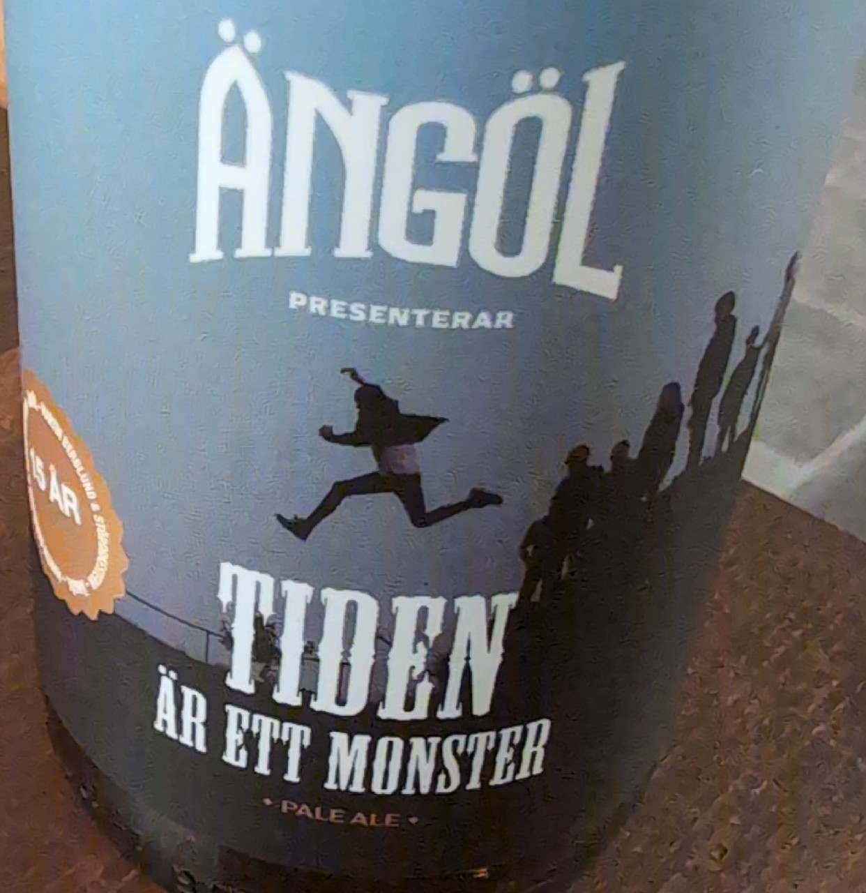 Tiden är ett monster, Ängöl