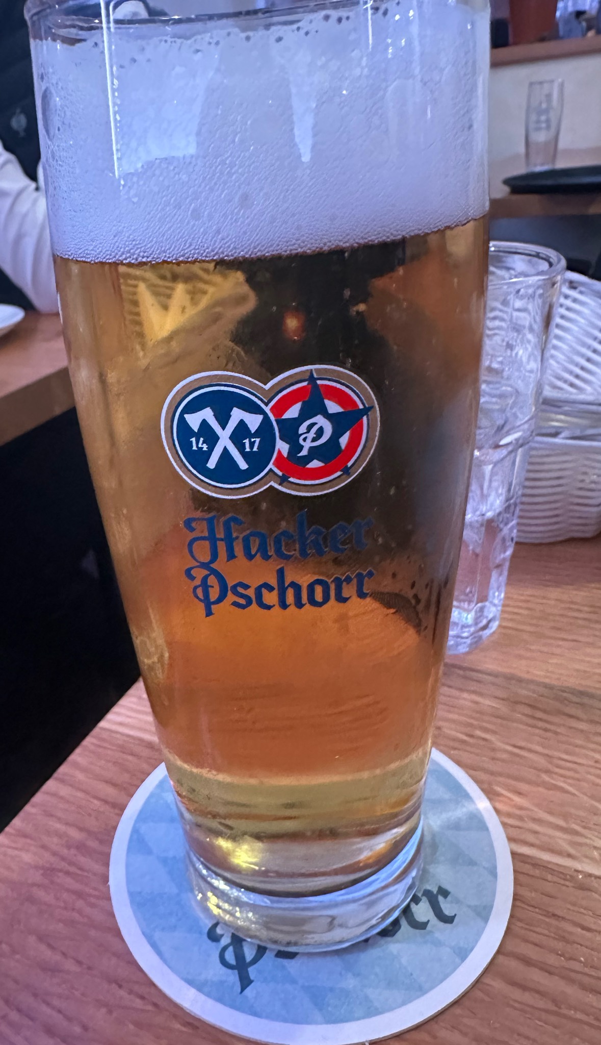 Hacker Pschorr Oktoberfest Märzen, Germany