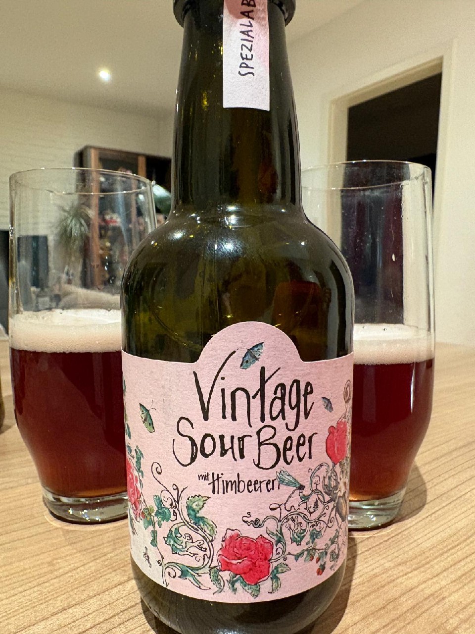 Vintage sour beer mit himbeeren, Brauerei Locher (Appenzeller)