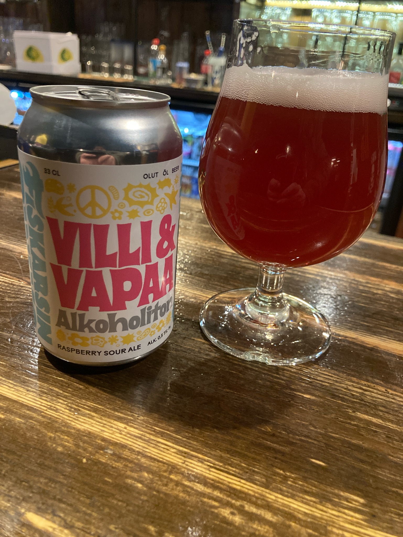Villi & Vapaa Alkoholiton Raspberry Sour Ale, Fiskarsin Panimo