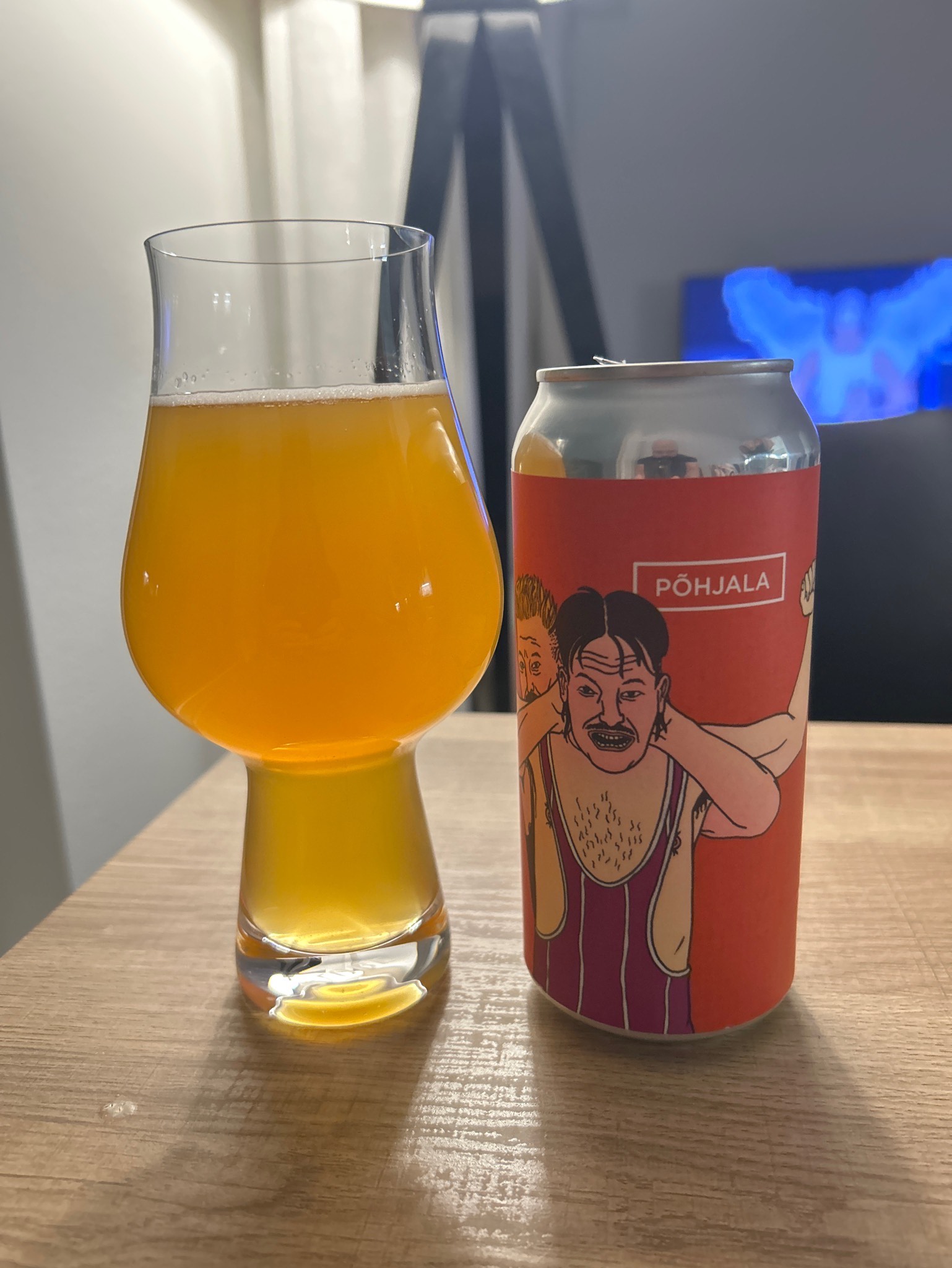 Topeltnelson, Estonia