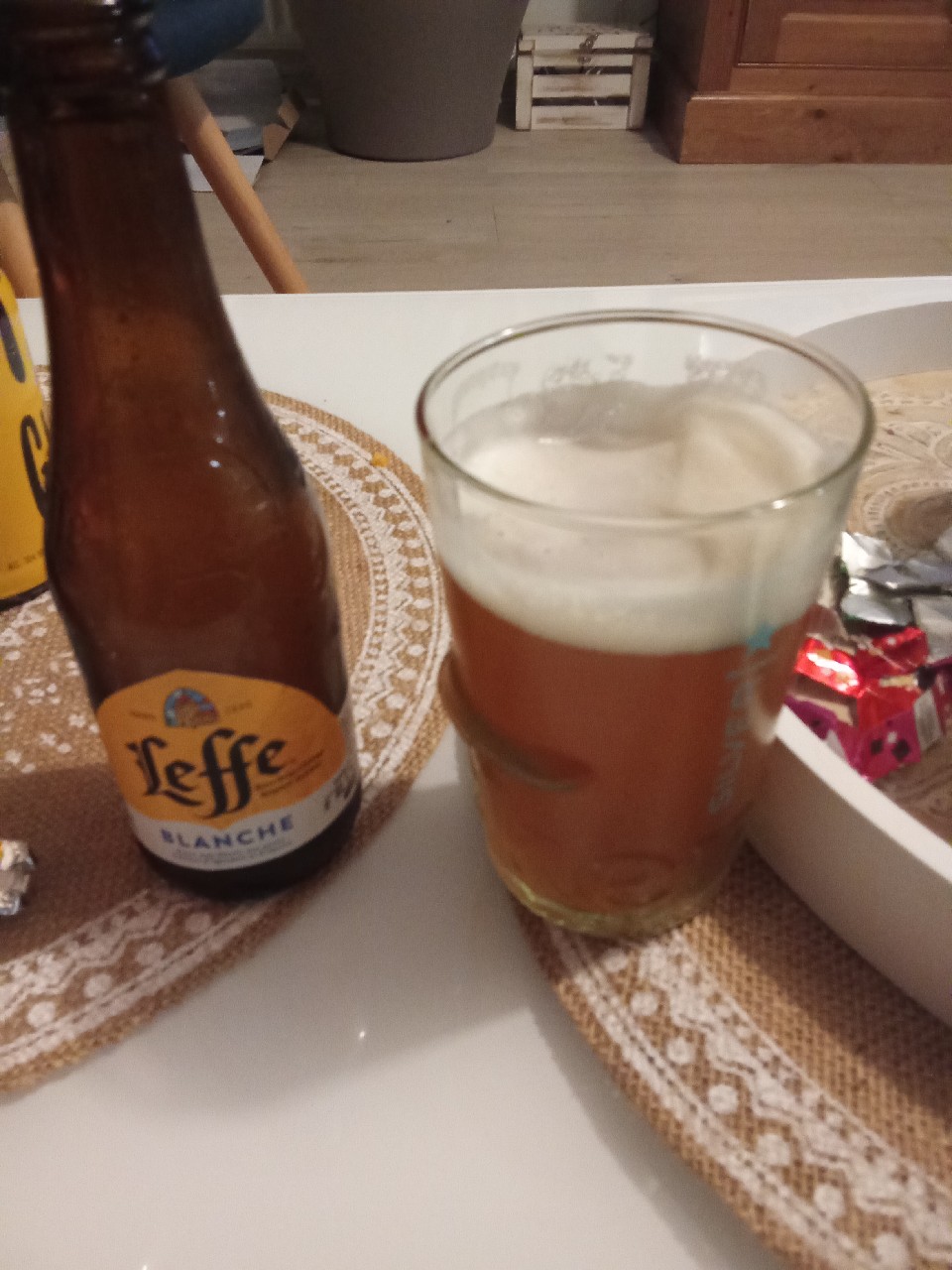 Leffe Blanche, Belgium
