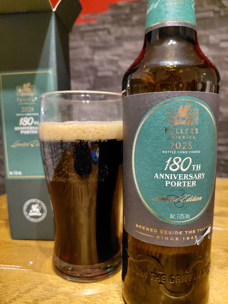 180th Anniversary Porter, Fuller's Griffin Brewery (Asahi Breweries)