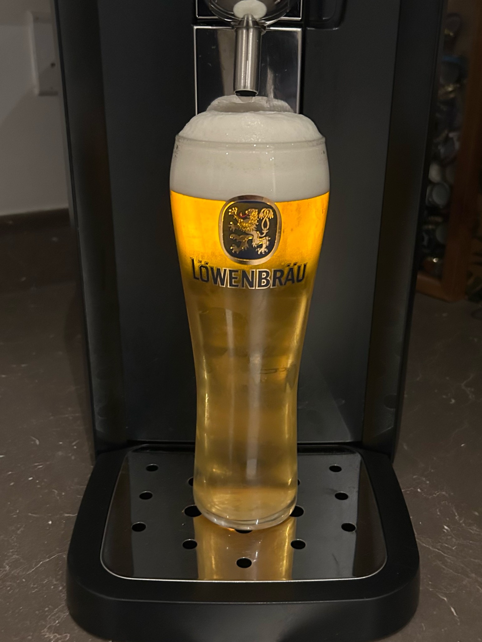 Löwenbräu Oktoberfestbier, Germany