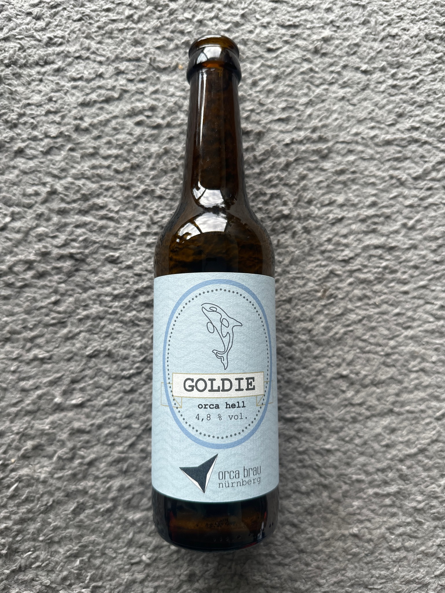Goldie, Orca Brau