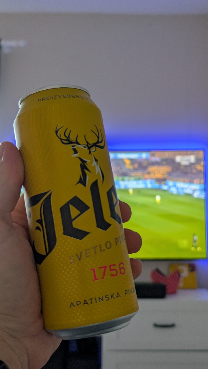 Jelen Svetlo / Svijetlo Pivo, Apatinska Pivara (MolsonCoors)