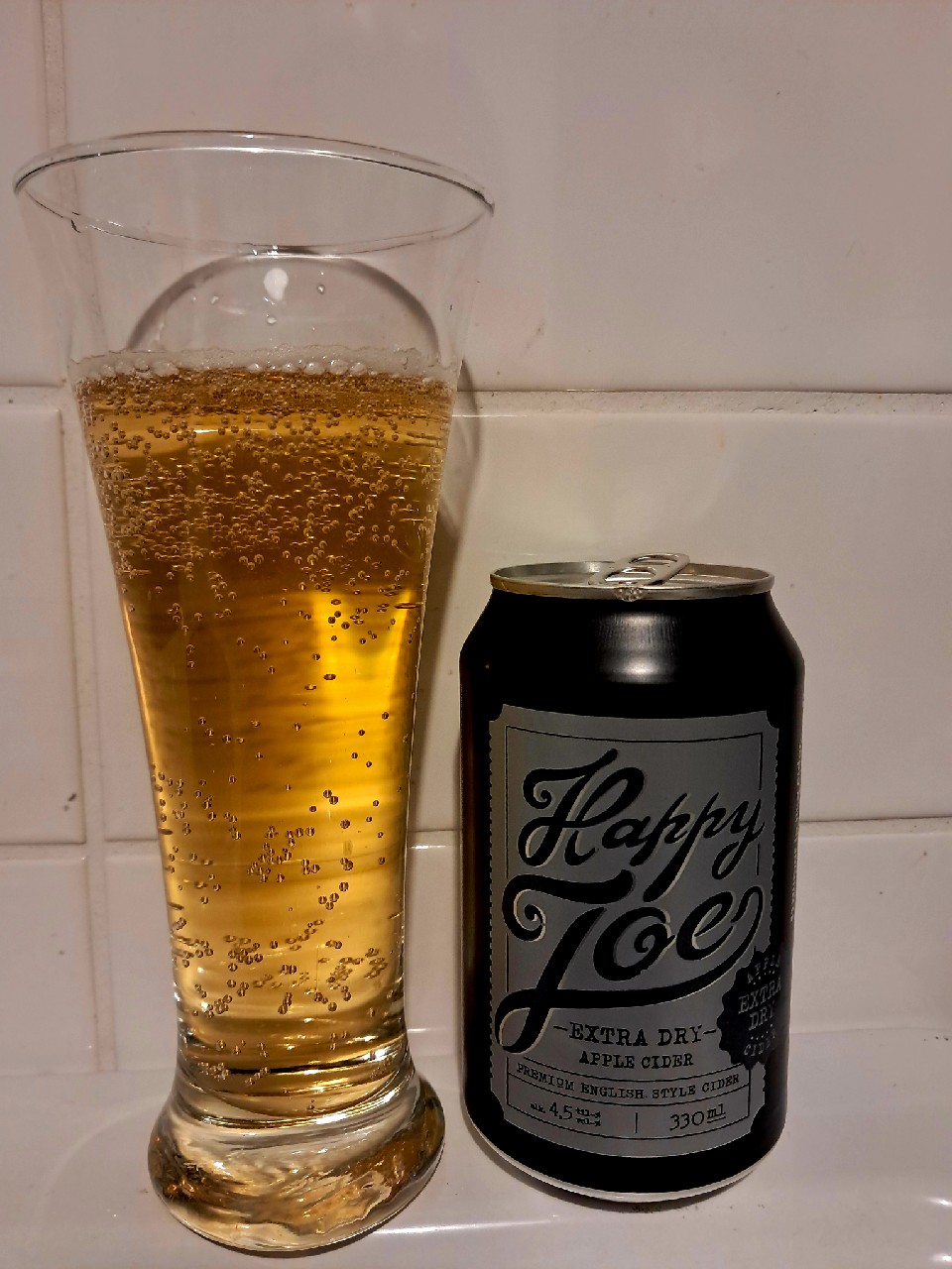 Happy Joe Extra Dry Apple Cider, Finland