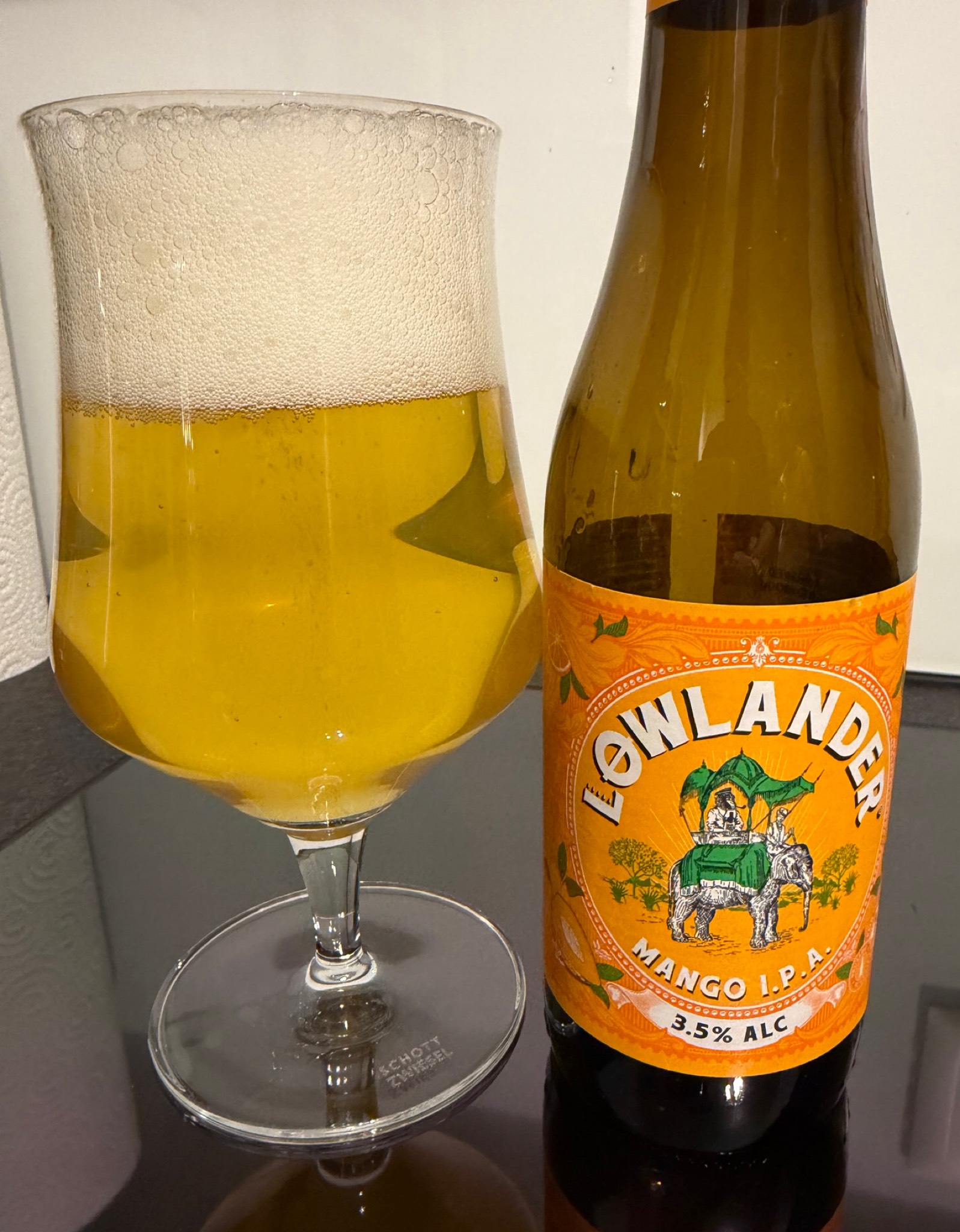 Mango IPA, Lowlander Botanical Beer
