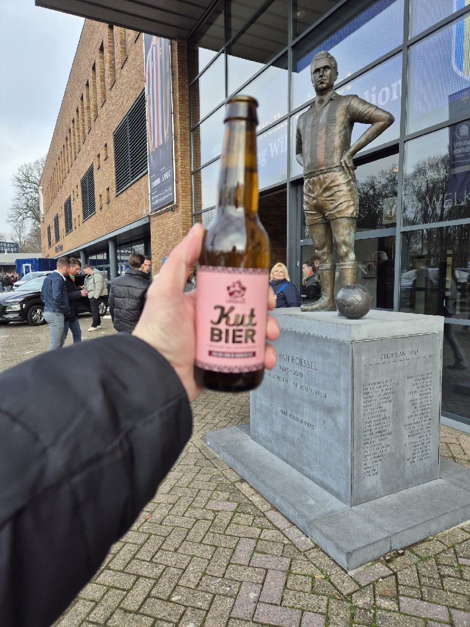 Kut Bier Pruimen, Brouwerij Boegbeeld