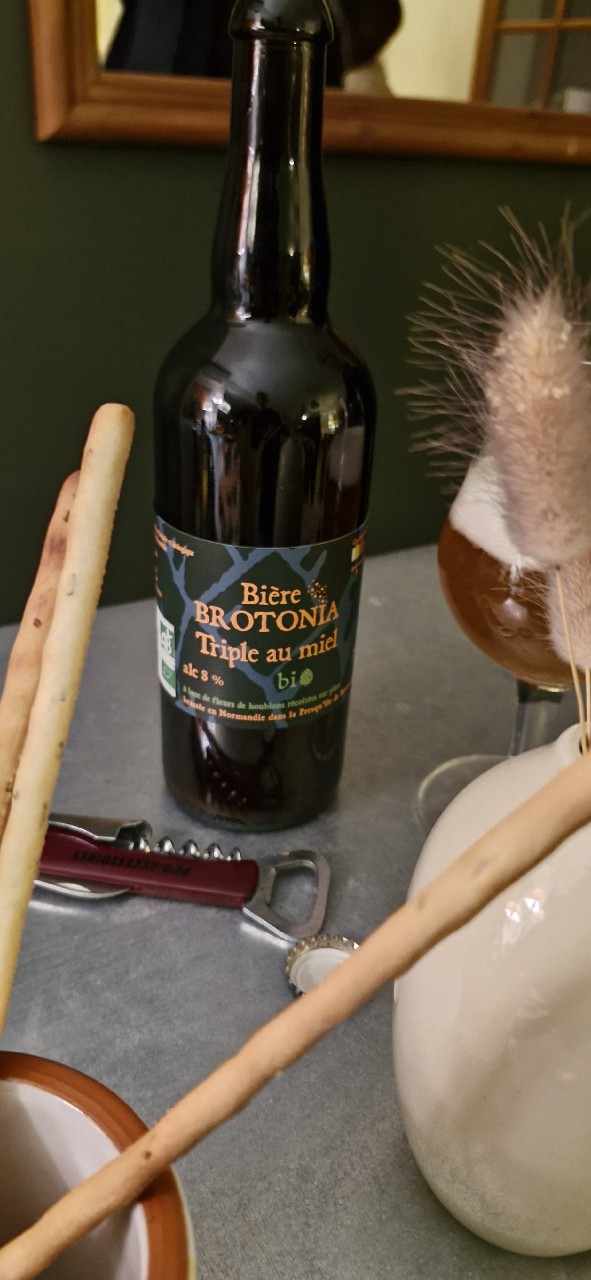 Brotonia Triple, Bière Brotonia